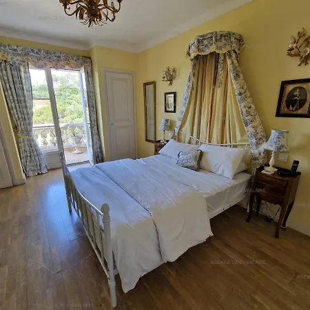 Villa 4 Avec Piscine Et Terrasses - Fr-1-100-239 *