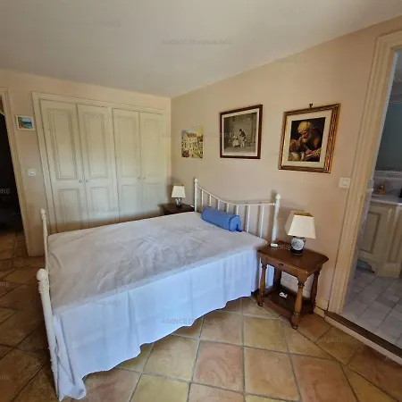 4 Avec Piscine Et Terrasses - Fr-1-100-239
